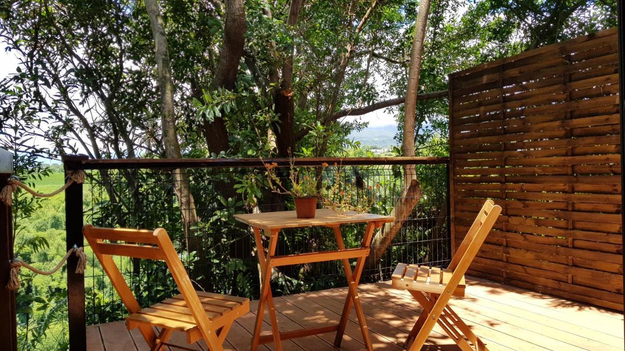 Le Lodge Origin Sainte-Suzanne Bagian luar foto