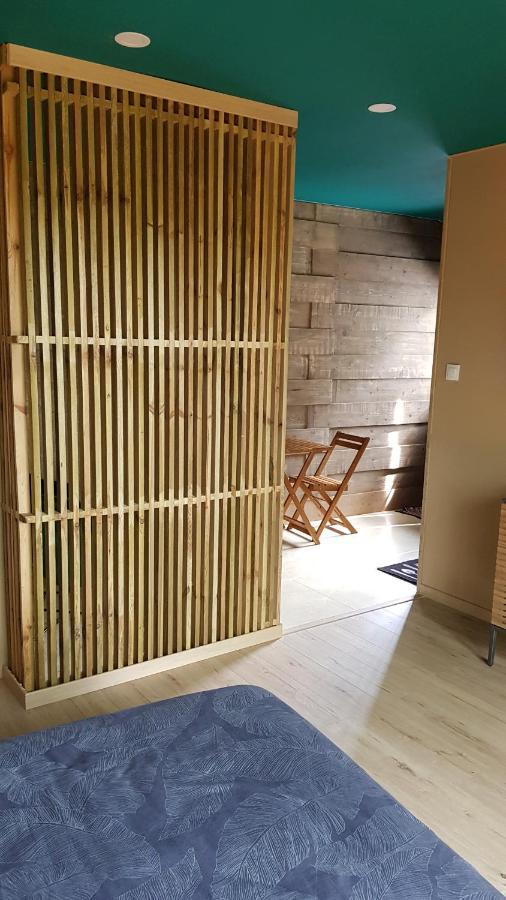 Le Lodge Origin Sainte-Suzanne Bagian luar foto